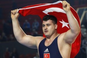 G&uuml;reş Federasyonundan Rıza Kayaalp a&ccedil;ıklaması