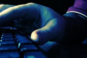 FET&Ouml;'c&uuml; b&uuml;rokratı internet ele verdi