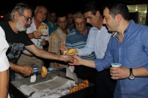 Bursa'daki Eğridereliler demokrasi şehitleri i&ccedil;in mevl&uuml;t okuttu