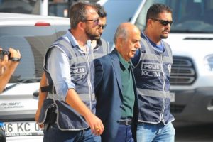 Bursa'da FET&Ouml;/PDY operasyonunda 20 iş adamı adliyeye &ccedil;ıkartıldı