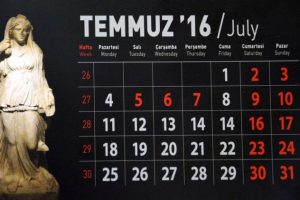 TRT'den sonra bir takvim skandalı daha!