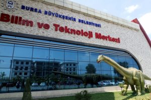 Bursa'da "Devr-i Dinozor" sergisi ile zamanda yolculuk