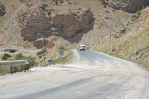 Van &Ccedil;atak karayolunda askere EYP'li saldırı