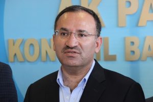 Adalet Bakanı Bekir Bozdağ'dan G&uuml;len a&ccedil;ıklaması