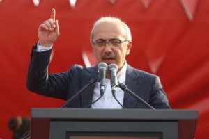 Bakan Elvan: &Uuml;lkemizi u&ccedil;urumun kenarından kurtardık