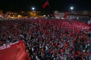 Sivas'ta 'Demokrasi ve Şehitler Mitingi' coşkusu