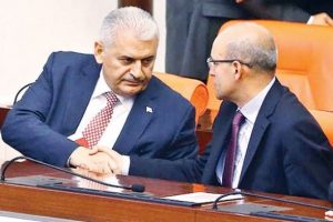 Yıldırım, Yardımcısı Şimşek'e şakayla karışık takıldı
