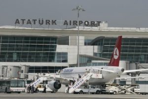 'Atat&uuml;rk Havalimanı kapatıldı' iddiasına yalanlama