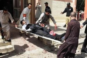 70 kişiyi &ouml;ld&uuml;ren hastane saldırısını Taliban &uuml;stlendi
