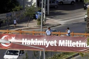&Uuml;st ge&ccedil;itte FET&Ouml; kitapları alarmı