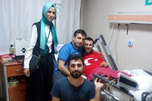 S&uuml;meyye Erdoğan'dan 15 Temmuz gazisine ziyaret