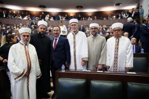 AK Parti Grup Toplantısı'nda s&uuml;rpriz konuklar