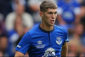 Manchester City, Stones'u transfer etti