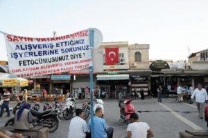 Şanlıurfalı esnaflardan ilgin&ccedil; 'FET&Ouml;' tepkisi