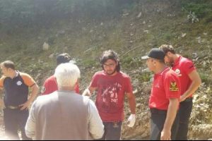 Uludağ'da y&uuml;r&uuml;ş yaparken kaybolan 2 gence Jandarma ulaştı