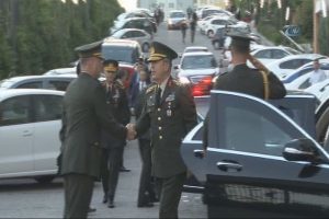 Akar'dan Şehit Piyade Albay Ert&uuml;rk'&uuml;n ailesine ziyaret