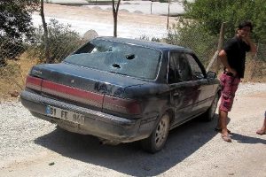 Demre'de t&uuml;fekli saldırı sonrası kavga: 6 yaralı