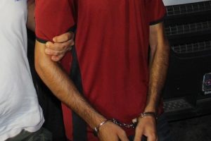 Adana'da ter&ouml;r operasyonu: 13 kişi g&ouml;zaltına alındı