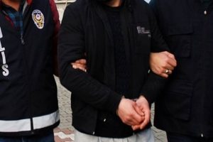 G&uuml;len'in yeğeni tutuklandı: Muhafaza i&ccedil;inde tırnak ve kıl...