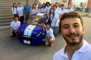 ER&Uuml;'n&uuml;n elektrikli aracı 'VoltaCar'a, T&Uuml;BİTAK Kurul &Ouml;zel &Ouml;d&uuml;l&uuml;