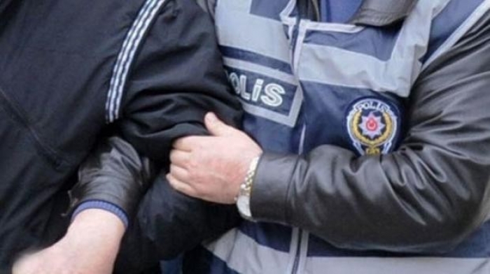 TRT'yi basan firari Y&uuml;zbaşı yakalandı