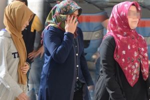 FET&Ouml;'n&uuml;n 'Abla'ları tutuklandı