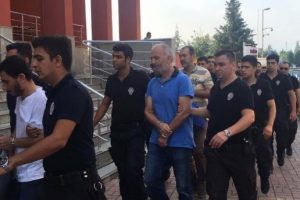 Kocaeli'de 31 polis adliyeye sevk edildi