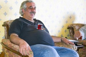 Kalp krizinden korkup 1 yılda 60 kilo verdi