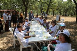 Bozbey'den Balat Doğa ve Bilim Yaz Okulu'na ziyaret
