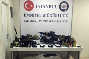 Darbede kullanılan silahları kadınlar tuvaletine saklamışlar