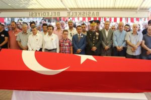 Şehit trafik polisi son yolculuğuna uğurlandı