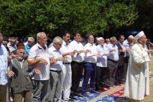 Bursa Uludağ'da yağmur duasına &ccedil;ıktılar