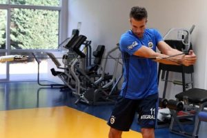 Fenerbah&ccedil;e'de Grasshoppers ma&ccedil;ı hazırlıkları s&uuml;r&uuml;yor