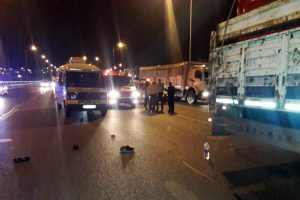 Bursa otobanında can pazarı: 1 &ouml;l&uuml;, 1 yaralı