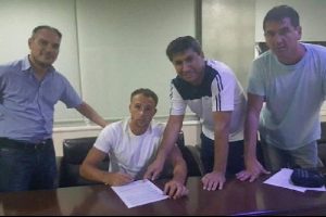 Denizlispor, Perovic ile s&ouml;zleşme imzaladı