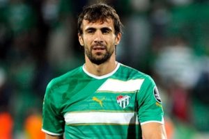 Bursaspor'un efsane kaptanı &Ouml;mer Erdoğan'dan duygulandıran paylaşım