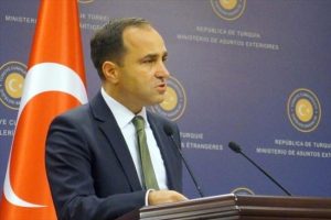 S&ouml;zc&uuml; Bilgi&ccedil;: En hafif ifadeyle talihsiz bir beyandır