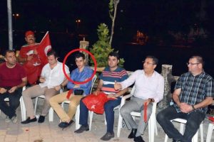 Demokrasi n&ouml;betine katılan savcı g&ouml;zaltına alındı
