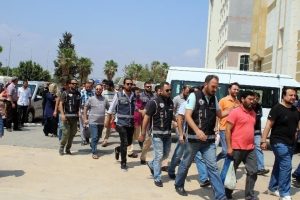 Antalya'da FET&Ouml; soruşturması: 33 tutuklama