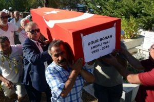 Bodrum'un Uğur ağabeyi son yolculuğuna uğurlandı