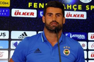 Volkan Demirel: "Hocam yer verdiği takdirde oynamak istiyorum"