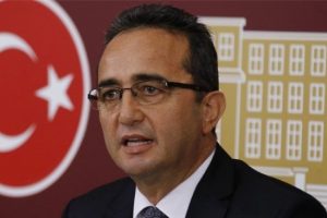 CHP'li Tezcan: Yeni anayasada bu defa bir uzlaşma &ccedil;ıkar diye d&uuml;ş&uuml;n&uuml;yorum