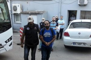 Bursa'da FET&Ouml;'n&uuml;n kadrolu 22 imamı adliyeye sevk edildi