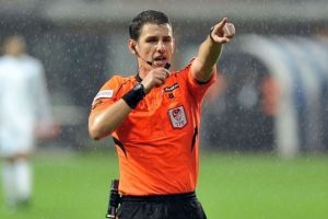 Adanaspor - Bursaspor ma&ccedil;ını Halil Umut Meler y&ouml;netecek