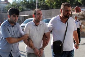 Konya'da 54 akademisyen hakkında yakalama kararı