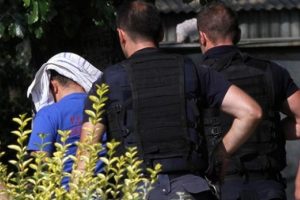 Firari darbecilerin sığınma m&uuml;lakatı başladı