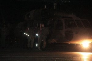 &Ccedil;atışmada ağır yaralanan asker, helikopterle Erzurum'a getirildi