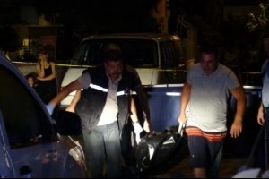 Boşandığı eşini 6 yerinden bı&ccedil;aklayarak &ouml;ld&uuml;rd&uuml;