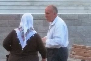 Gurbet&ccedil;i &ccedil;ifti komiserim diye dolandırdı