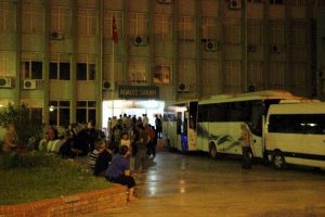 Aydın'da 377 kişi tutuklandı, 1001 personel g&ouml;revden uzaklaştırıldı